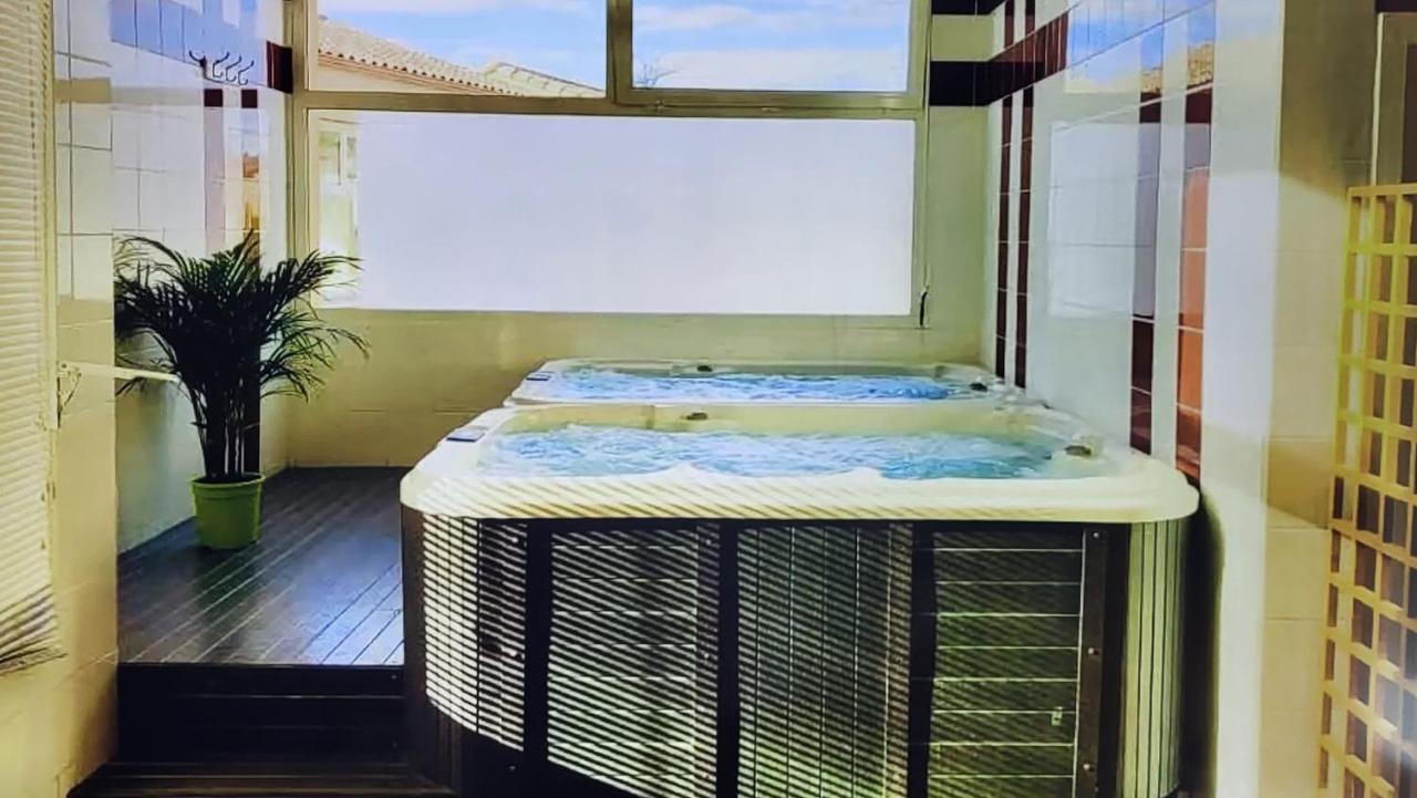 Maison Village Vacances Demeures Du Ventoux أوبيغنان المظهر الخارجي الصورة